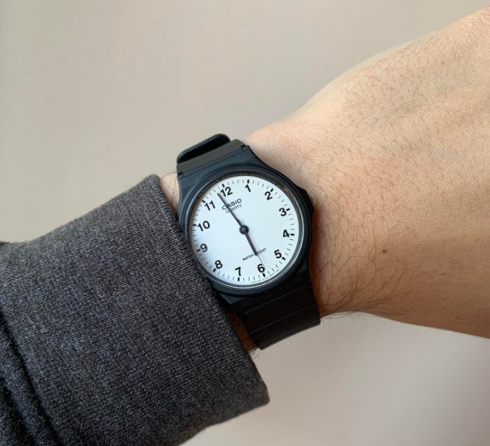 Reloj Hombre/Mujer CASIO ANALOGO MQ-24 Negro Clásico Cuarzo – HBW Zurich  Relojes